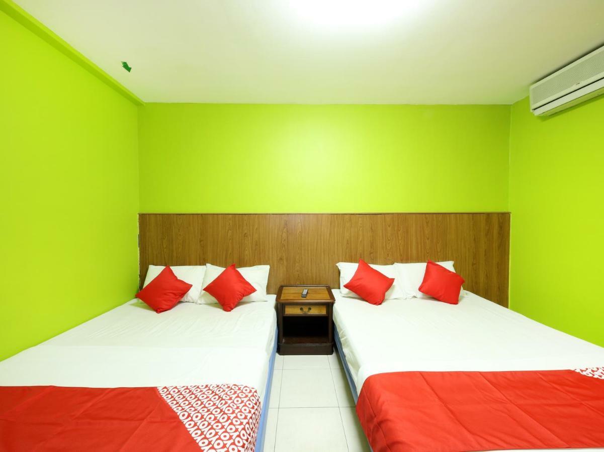 Oyo 434 Marbella Hotel Johor Bahru Ngoại thất bức ảnh